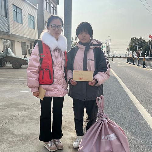 参加安徽省义工之家爱心助学活动